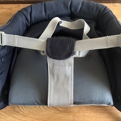 Inglesina イングリッシーナ ☆ ファスト ☆ テーブルチェア ☆ ネイビー ☆ 清掃済みの画像