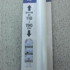 部屋の空間利用　突っ張り棒の画像