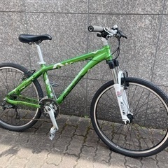 自転車 マウンテンバイク