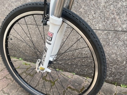 自転車 マウンテンバイク