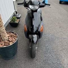 バイク屋さんで整備されたレッツ4