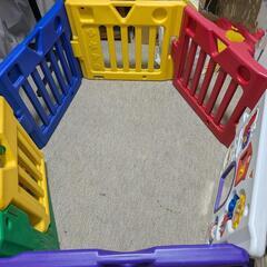 ベビーサークルの画像