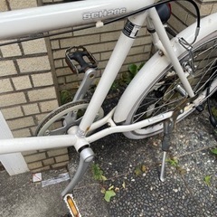 自転車 折りたたみ自転車の画像