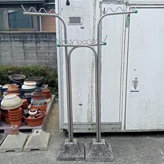 ①　物干台 竿掛け 物干し竿のせるやつ 中古品 支柱にひび割れあり