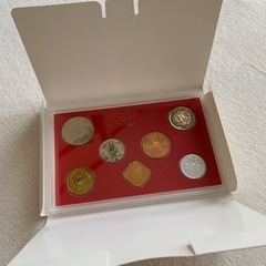    貨幣セットの画像