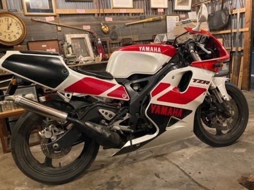 【都内発】YAMAHA TZR250R 付属品やサービスマニュアルやパーツ等のおまけ付き