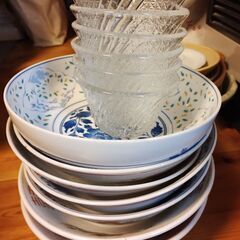 食器いろいろ（中古）間もなく締め切ります