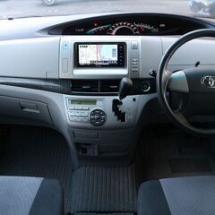 トヨタ エスティマ 　アエラス　入庫いたしました！！の画像