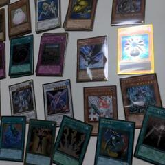 遊戯王ゴールドレアカード　1枚100円の画像