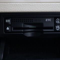 トヨタ クラウン 　ロイヤルサルーン　ナビパッケージ　入庫いたしました！の画像