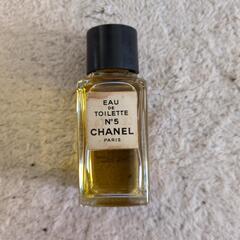 CHANEL No5 香水　オードトワレ