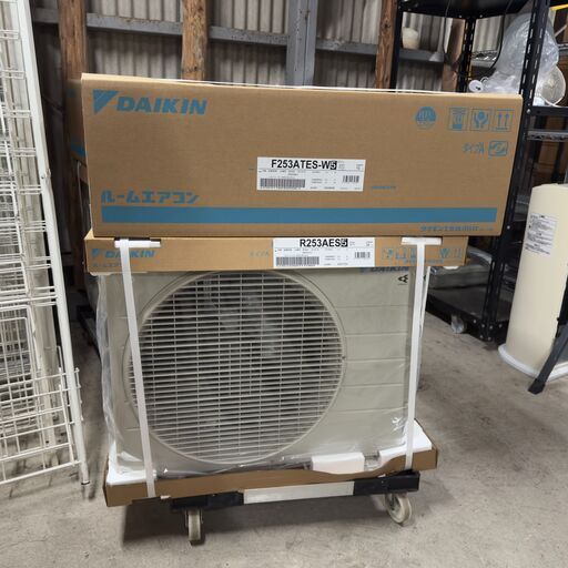 【ジ153】《新品》ダイキン エアコン 2.5kw Eシリーズ  8畳用 100V 2023年モデル DAIKIN S253ATES-W