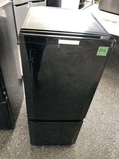 NO 210北九州市内配送設置無料✨　三菱電機 MITSUBISHI ELECTRIC 冷蔵庫 （146L・右開き） 2ドア サファイアブラック MR-P15C-B