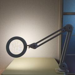 LEDライト付きデスクルーペの画像