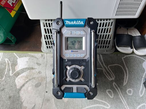MAKITA マキタ 充電式ラジオ MR108 本体のみ 電動工具