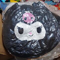 😈新品未開封😈クロミ まるモチクッション BIG ぬいぐるみの画像