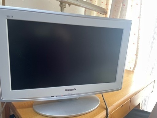 テレビ　Panasonic VIERA D2 TH-L19D2-W