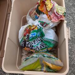 まだあります、堆肥？底石？軽石、セットの画像