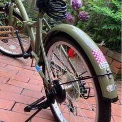 自転車 折りたたみ自転車の画像
