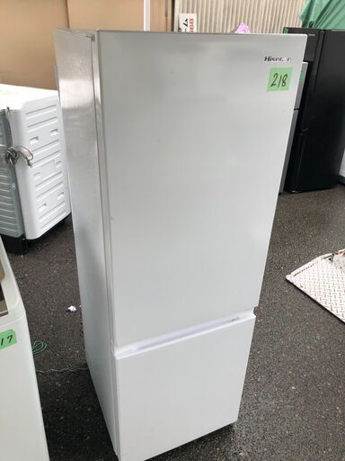 NO 218 北九州市内配送設置無料✨ 2021年　ハイセンス 冷蔵庫 幅49cm 175L ホワイト HR-D1701W 2ドア 右開き 大容量冷蔵室122L スリム
