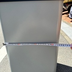 オフィスやお店のゴミ箱3個の画像