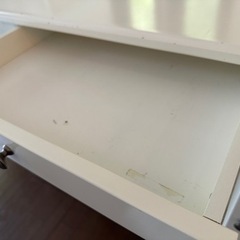 イケア　サイドボード　収納棚の画像