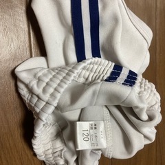 幼稚園　半ズボン　120の画像