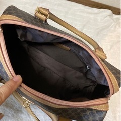 ショルダーバッグの画像