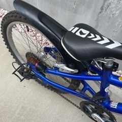 自転車 マウンテンバイクの画像