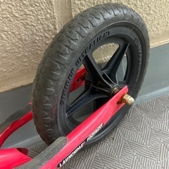 【お話中】ストライダーの画像