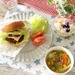 小学生対象　手ごねパンでハンバーガー作りの画像
