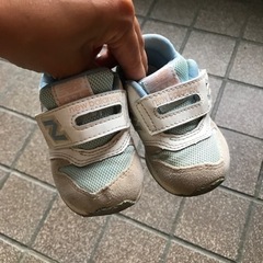 ニューバランス12.5㎝の画像