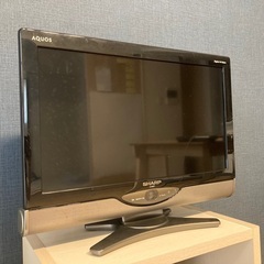 【本日6/27のみ・無料でお譲り】SHARP テレビ 20V L...
