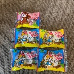 【取引中】お菓子　おやつ　ビスケット　アンパンマン　クッピーラムネ　ゼリーの画像