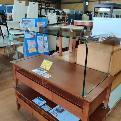 愛品倶楽部柏店】 コンチネンタルファニチャー ガラステーブル