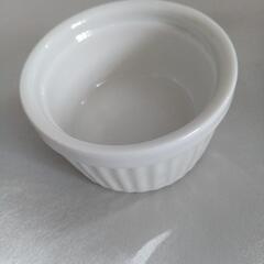 ココット5個生活雑貨 食器の画像