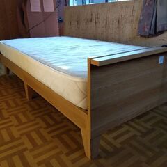 美品マットレスフレームセット新潟市お届け設置有の画像
