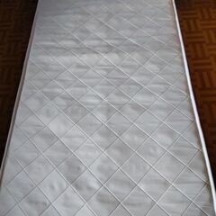 美品マットレスフレームセット新潟市お届け設置有の画像