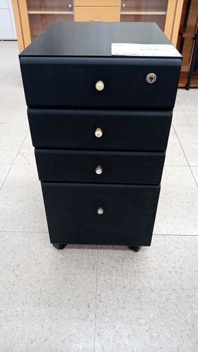 ★ジモティ割あり★  収納棚 黒 H66.5×D47×W35 クリーニング済み TJ7012