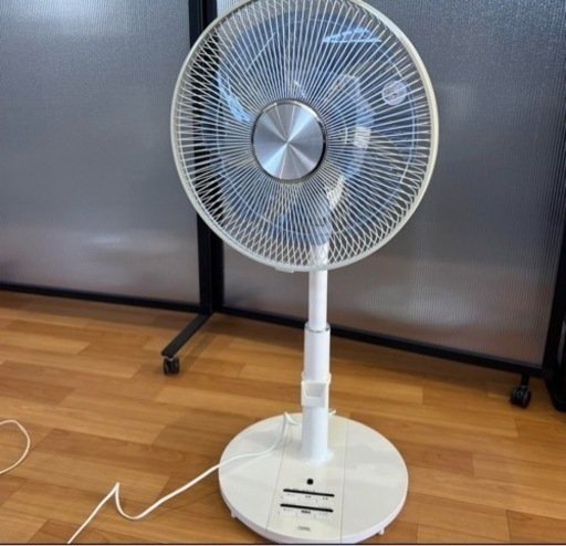 ⑦ 扇風機　ユアサプライムス 7枚羽根　稼働品　リモコンなし 2018年