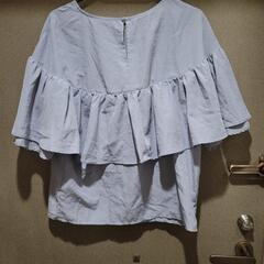 KBF トップスの画像