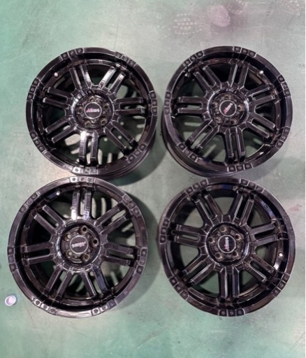 B-MUD X  17インチホイール　5穴　114.3  　車のパーツ タイヤ、ホイール