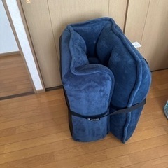 お値下げしました❣️家具　42段階全身もこもこ座椅子の画像