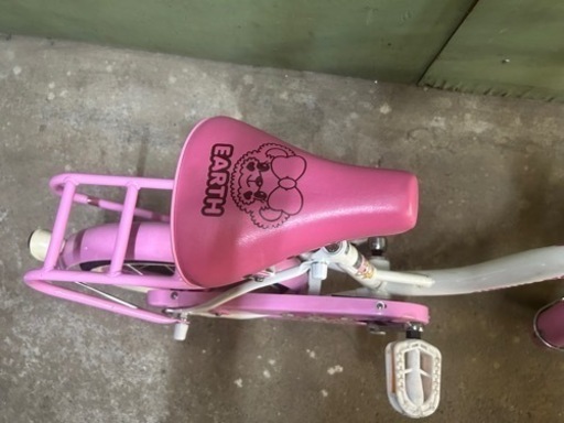 補助輪付き子供自転車