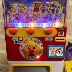 アンパンマン　自動販売機の画像