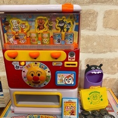 アンパンマン　自動販売機の画像