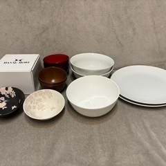 【購入者決定】白い食器ほか食器セットの画像