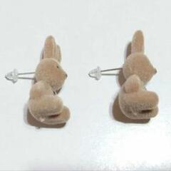 バニーのピアス　新品の画像