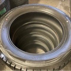 ありがとうございました！バリ溝‼️215/60R17⭐️⭐️😊ダ...