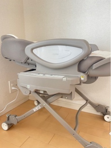 アップリカ　電動ハイローチェア